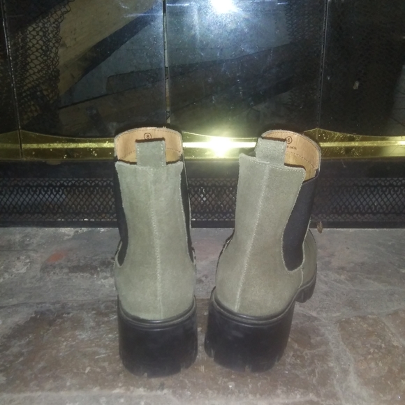 Green urban outfitters ankle boots - Picture 5 of 6